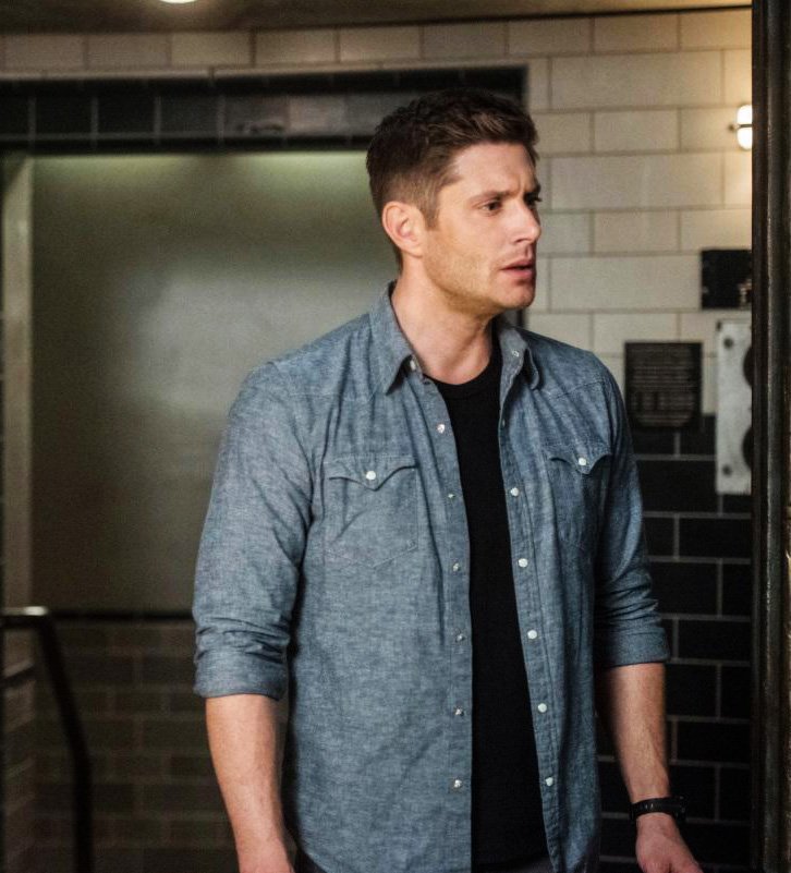 acciomommy221b's tweet photo. They look SO damn good even if I'm worried about their expressions. 😍😩
#supernatural #LetTheGoodTimesRoll #s13e23
#slightlyedited https://t.co/rArzTXlWVd