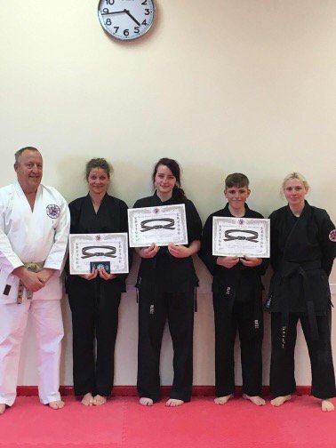 visitllandysul's tweet photo. Students from black wolf karate and kickboxing club achieving their gradings. Three achieving first dan black belts in karate and one a third dan.
#visitllandysul #llandysul #supportlocalbusiness #supportlocalgroups #Ceredigion #madeinllandysul #visitwales https://t.co/ue6nuTINqD