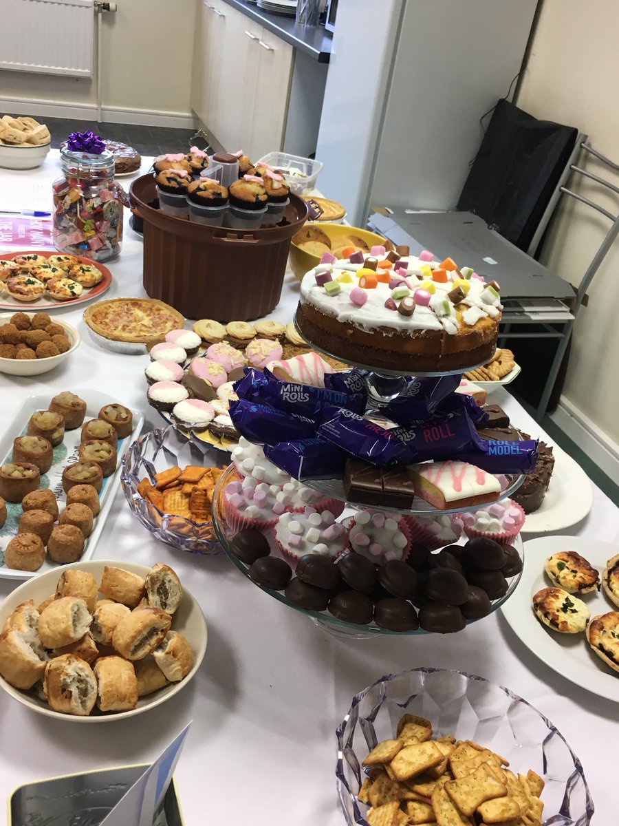herbertwatsonfs's tweet photo. Fab effort from Lisa and staff at Herbert Watson today! Coffee morning to raise funds and awareness for Fibromyalgia 💜 💜#FibromyalgiaAwareness https://t.co/75NE3pWohL