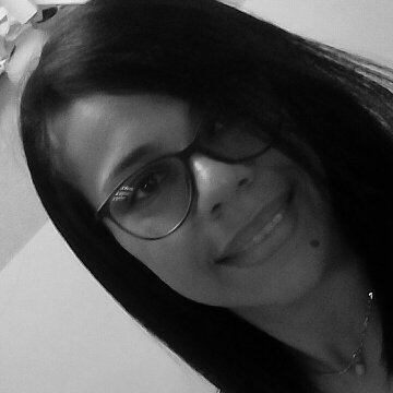 SilviaBv_23's tweet photo. "La sonrisa es la única linea curva que entereza las cosa" #ViernesDeSonrisas #Sorisa #viernes #Venezuela #Monagas https://t.co/oLoJxK5fTL