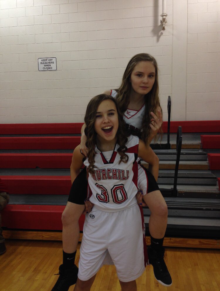 ashleymireles13's tweet photo. happy birthday sam, love you❤️🎉 hope you have a great day & never forget #bestfriendprobz & #ballislyfe 😂💕 @sam14zonca https://t.co/euWu12RLTt