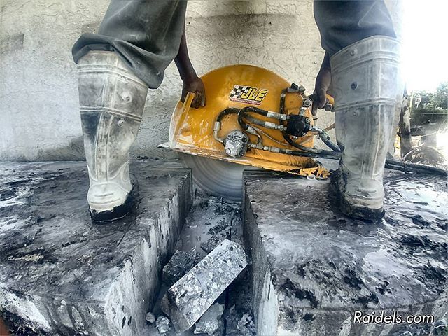 MiamiConcrete's tweet photo. Happy Friday Yall
.
.
.
.
#concretecutting #concreteconnection #construction #miami #generalcontractor #bobcat #florida #constructionsite #concrete #concretecuttingmiami https://t.co/L4XBY2rhKe https://t.co/Eule5GCLu9