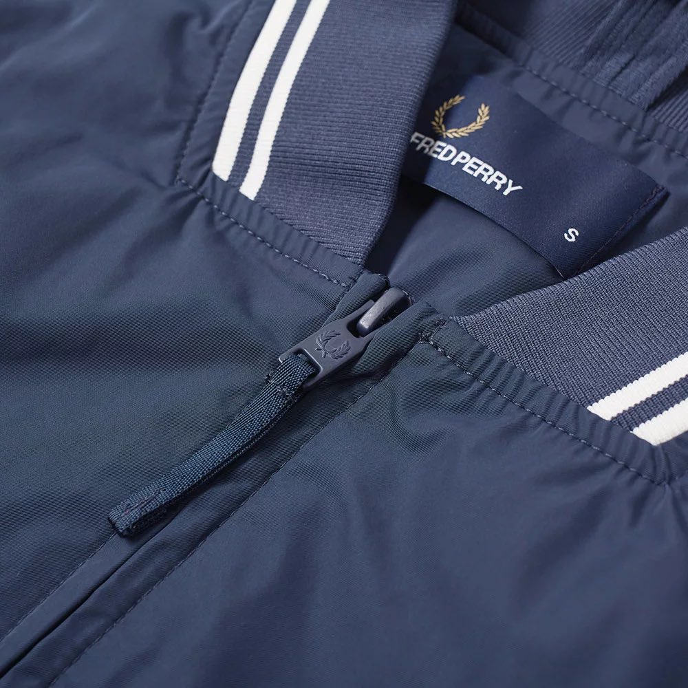 RivendelMadrid's tweet photo. @fredperry "Bomber Jacket" #cazadora #parka #jacket #original #og #fredperryjacket #fredperrysportswear #fredperryauthentic #madrid #benitogutierrez4 #fredperrymadrid
https://t.co/xJsHwxRIm7 https://t.co/4LHqjvNG7X