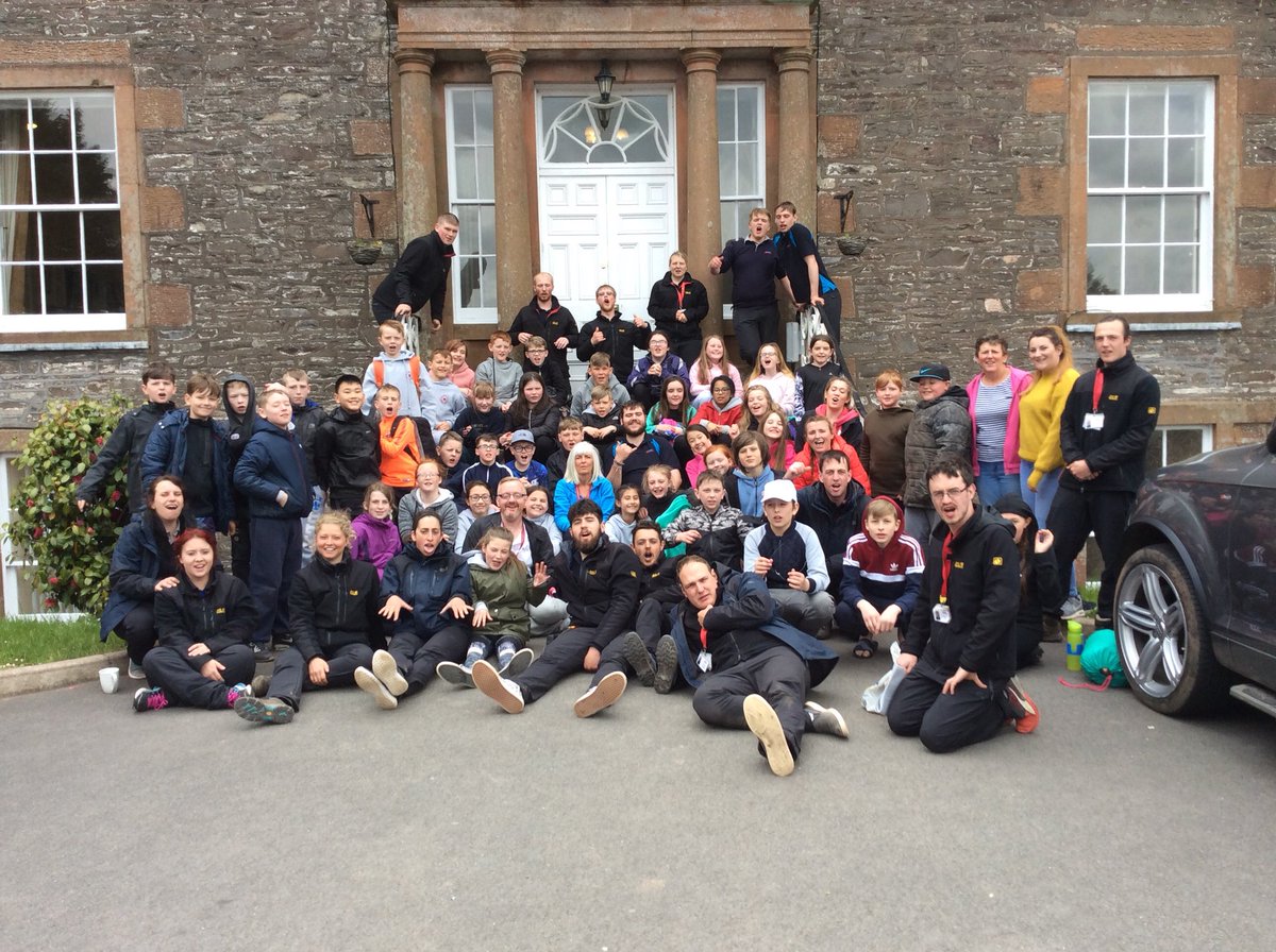 kirklandneukps's tweet photo. Final photo taken @ Lockerbie Manor #topinstructors #memories #teamkirky Have a lovely weekend and catch up on your sleep! ๐ค๐๐๐ผ https://t.co/HKIgiFmGA6