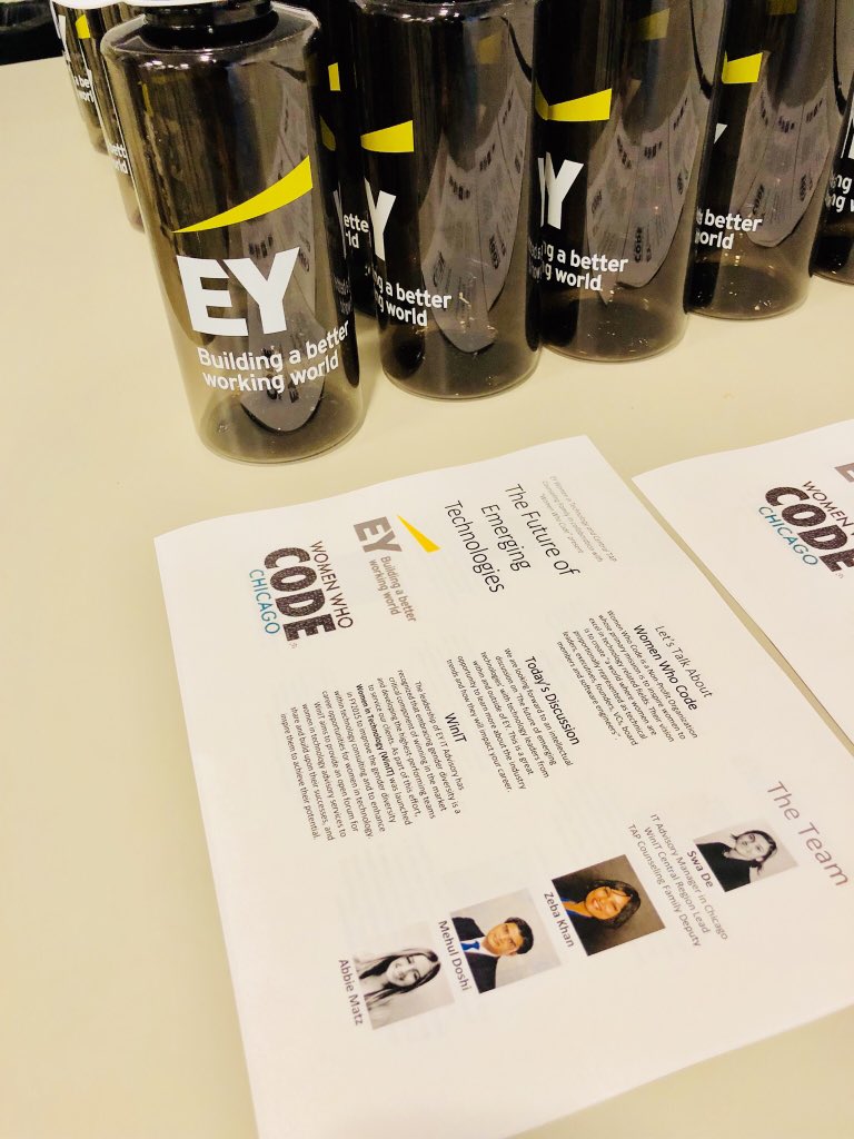 WWCodeChicago's tweet image. We look forward to seeing you at the EY and @WomenWhoCode event tonight! Our panelists are going to talk about the future of emerging technologies! @EYnews #womenwhocode
