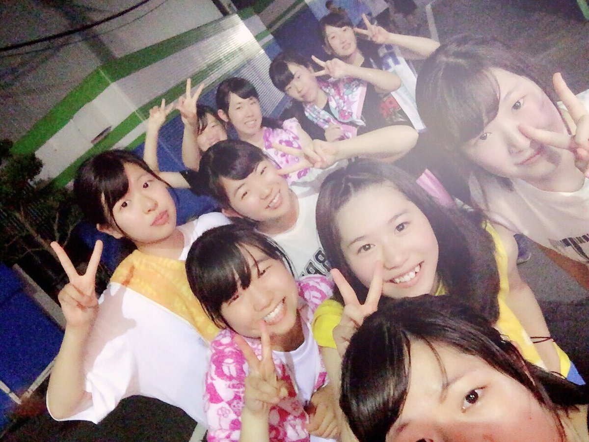 bnnd2016's tweet photo. 初めての合宿
15本通し練とはまだ無縁の楽しみながら過ごした2泊3日でした
#武南 #ダンス部 #NeoCrown #22人 https://t.co/SaprRO7Jx0
