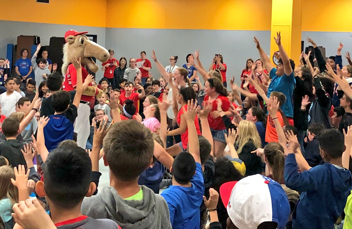 ruthcherryint's tweet photo. Today, Students were motivated by the Texas Ranger Mascot, Captain, to knock the STAAR out of the park!  #RCISDJOY #CherryBrave https://t.co/XjVxSsU0lc