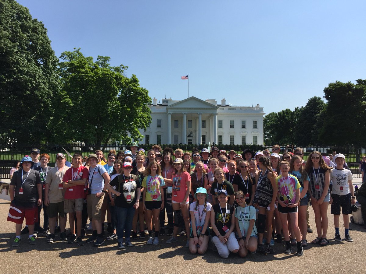 BevinsTeach's tweet photo. Our amazing students having at the White House. #weareherewhereisTrump? #HeisinIndiana https://t.co/DMhg12DIdi