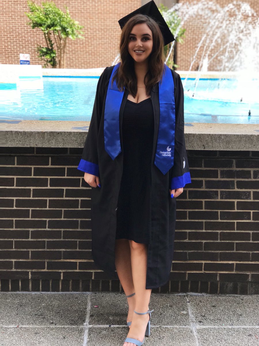 succubusspice's tweet photo. My words of advice to anyone struggling to get that degree ♡ https://t.co/j91GtSlfPs