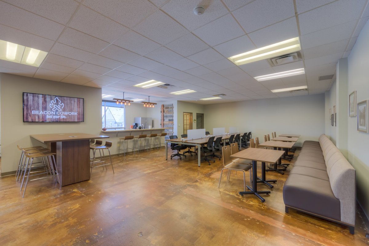 BeaconCoWork's tweet image. Come see the latest and greatest new co-working space in Reno-Tahoe! Book your free tour at thebeaconcowork.com #cowork #coworking #collaborate #business #entrepreneurs #startup #reno #nevadameanshome