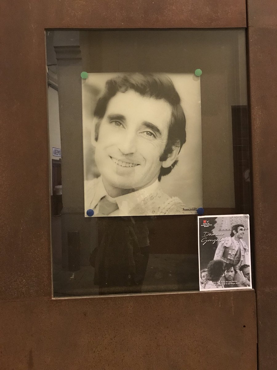 EugeniaSimarro's tweet photo. Siempre serás eterno! Gracias, gracias y millones de gracias mejor amiga por este gran homenaje a la mejor persona que he conocido! ❤️💚😍 Nuestra inspiración!!! @SoniaGonzalezT https://t.co/di2ix1UWLk