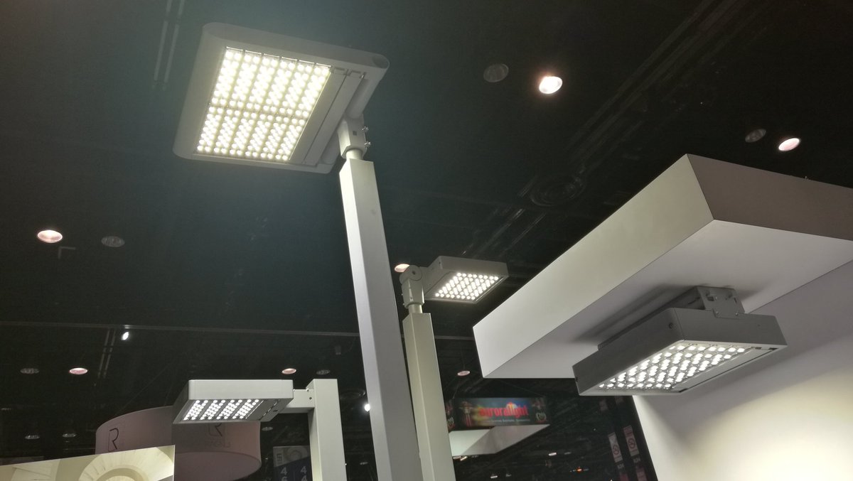 HugoLEDpro's tweet image. #led area lights