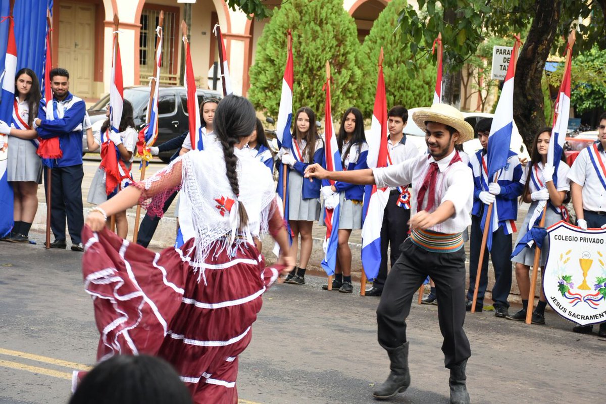 DeSantani's tweet photo. Festejo del día de la Madre y la Patria en San Estanislao. 
#VivaElParaguay ➡ https://t.co/hSKsbZPeeD