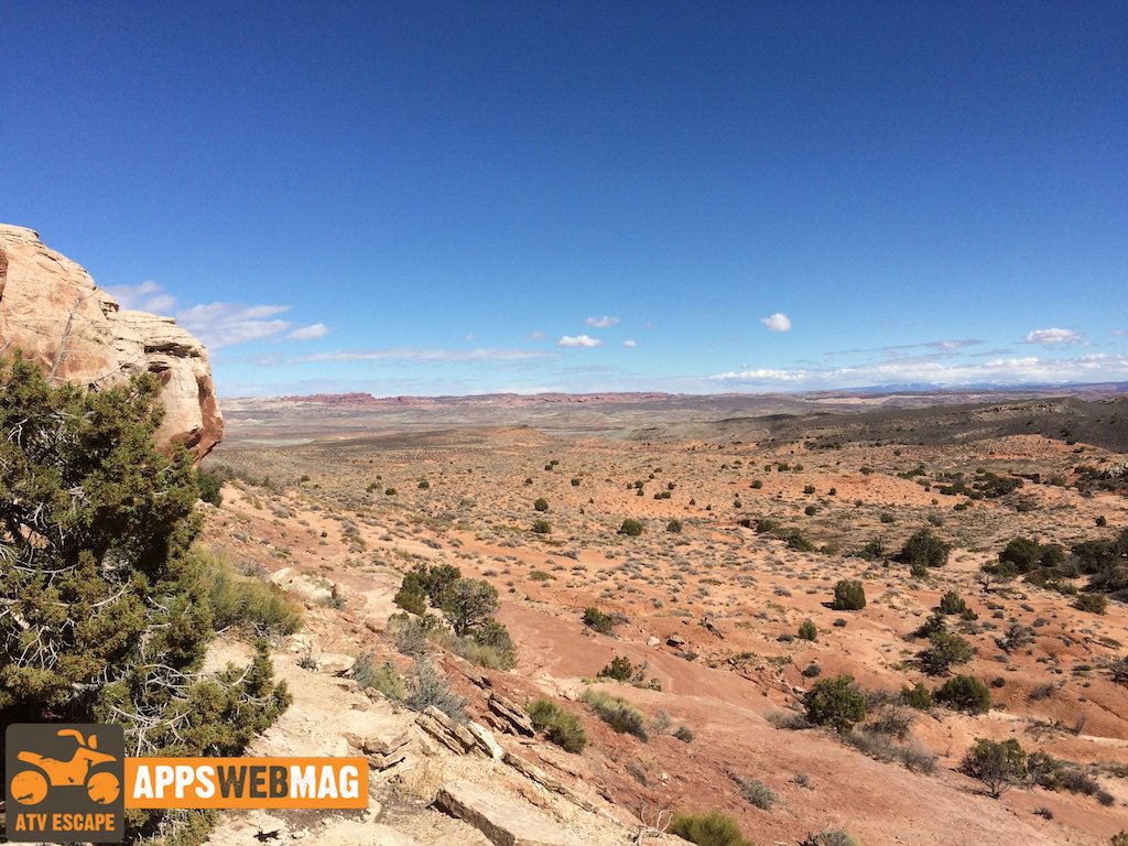 ATVESCAPE's tweet photo. TGIF. We're out of here and going riding! Would you ride here, because we would in a heartbeat. Happy riding to everyone this weekend. #tgif #wouldyouridehere #iamgoingriding #atvescape #atvutvescapemagazine https://t.co/z2iZGjPDmw