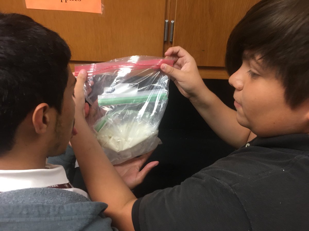 MelanieRVilla's tweet photo. @MsBaker_IMS and her class having a fun Friday PBS activity malingbtheir own ice cream!  Yum!  #IMS_SciTribe https://t.co/AiTWTqIi8L