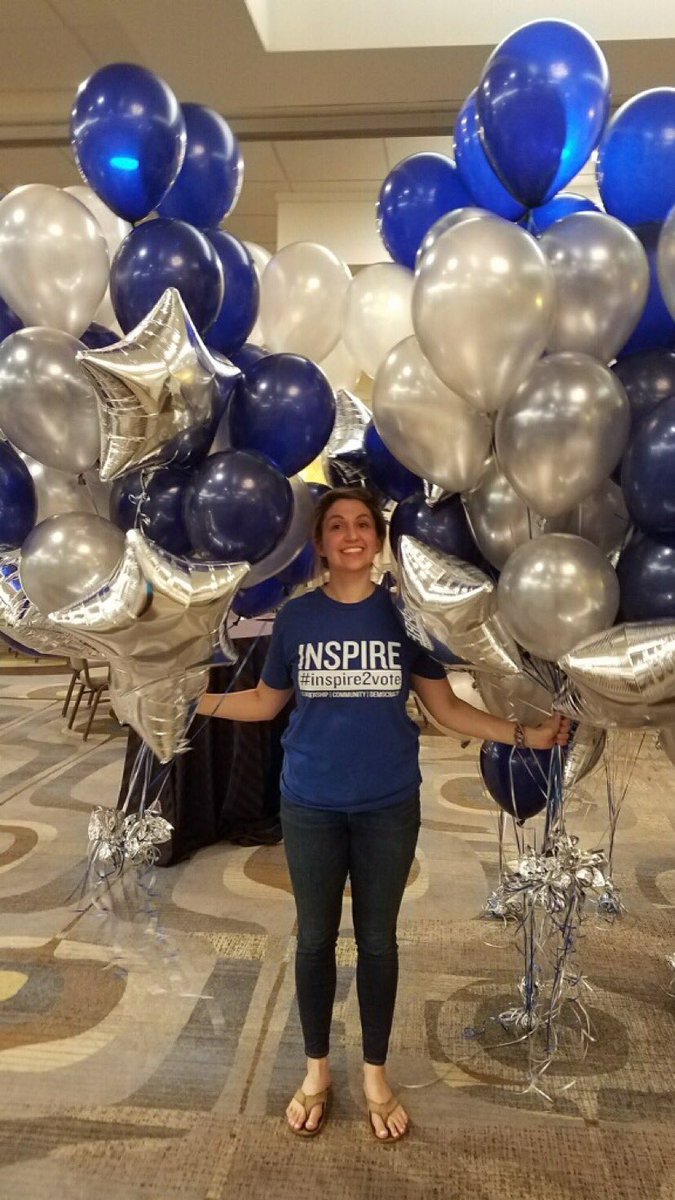 MrsBeckerWL's tweet photo. Prom got me like...@WLHSPrincipal @GeneralsPride @WLHSclassof2018 https://t.co/PQIeB9qrqm