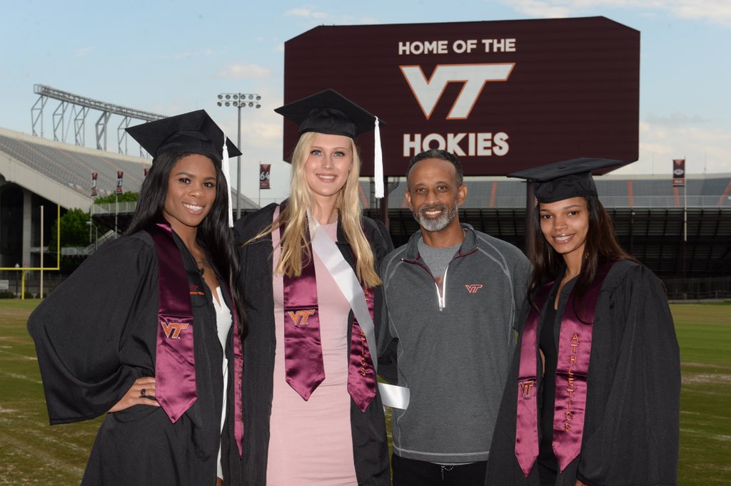 ogfuneral's tweet photo. DeeSigningOut 🎓Proud to be a Virginia Tech Alum, I cant thank my family/coaching staff enough for this opportunity!! With 1 year of collegiate eligibility I am currently undecided, but will continue my education in a masters program 🙏🏾✨ #ForeverAHokie #ThankyouHokieNation🐔🌏 https://t.co/ialqhHRjRa