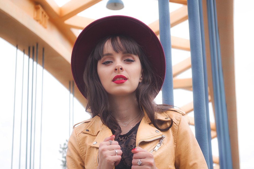 elainspira's tweet photo. Tem post novo no blog com inspiração de look romântico chic! Confira: https://t.co/s3xCE2EBf6 #ElaInspira https://t.co/rjdWXQVKLu