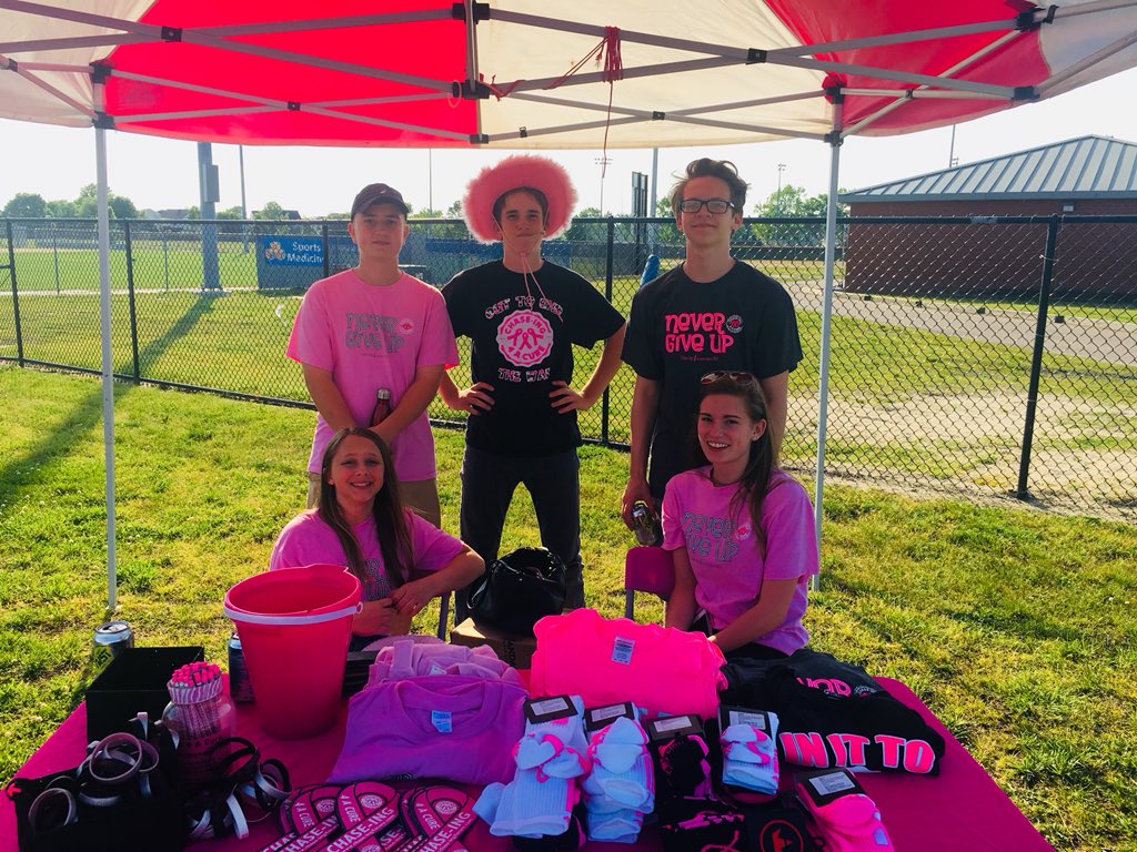 chaseing4acure's tweet photo. We are at Landstown High! Come by and see us! https://t.co/Hxco2qvXth