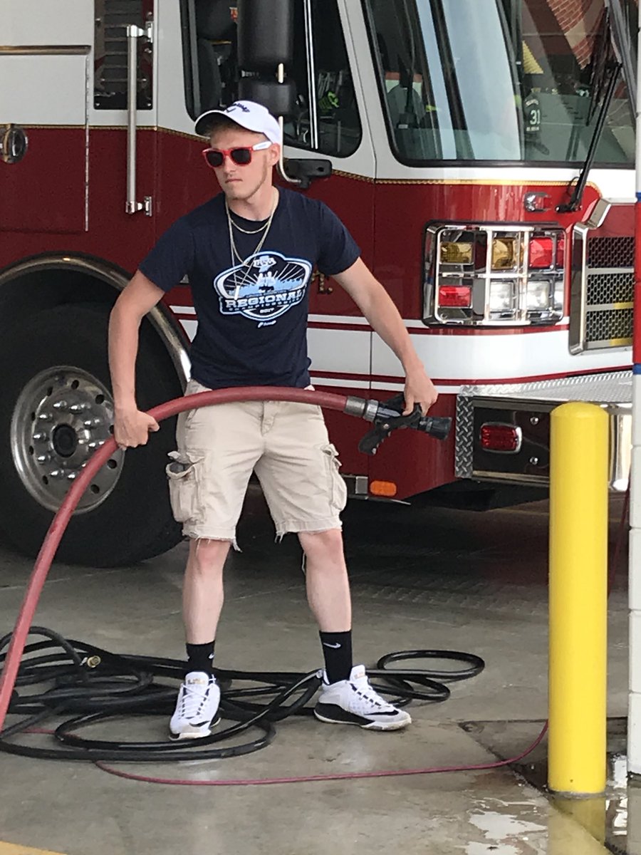 Audra Bolt tweet media