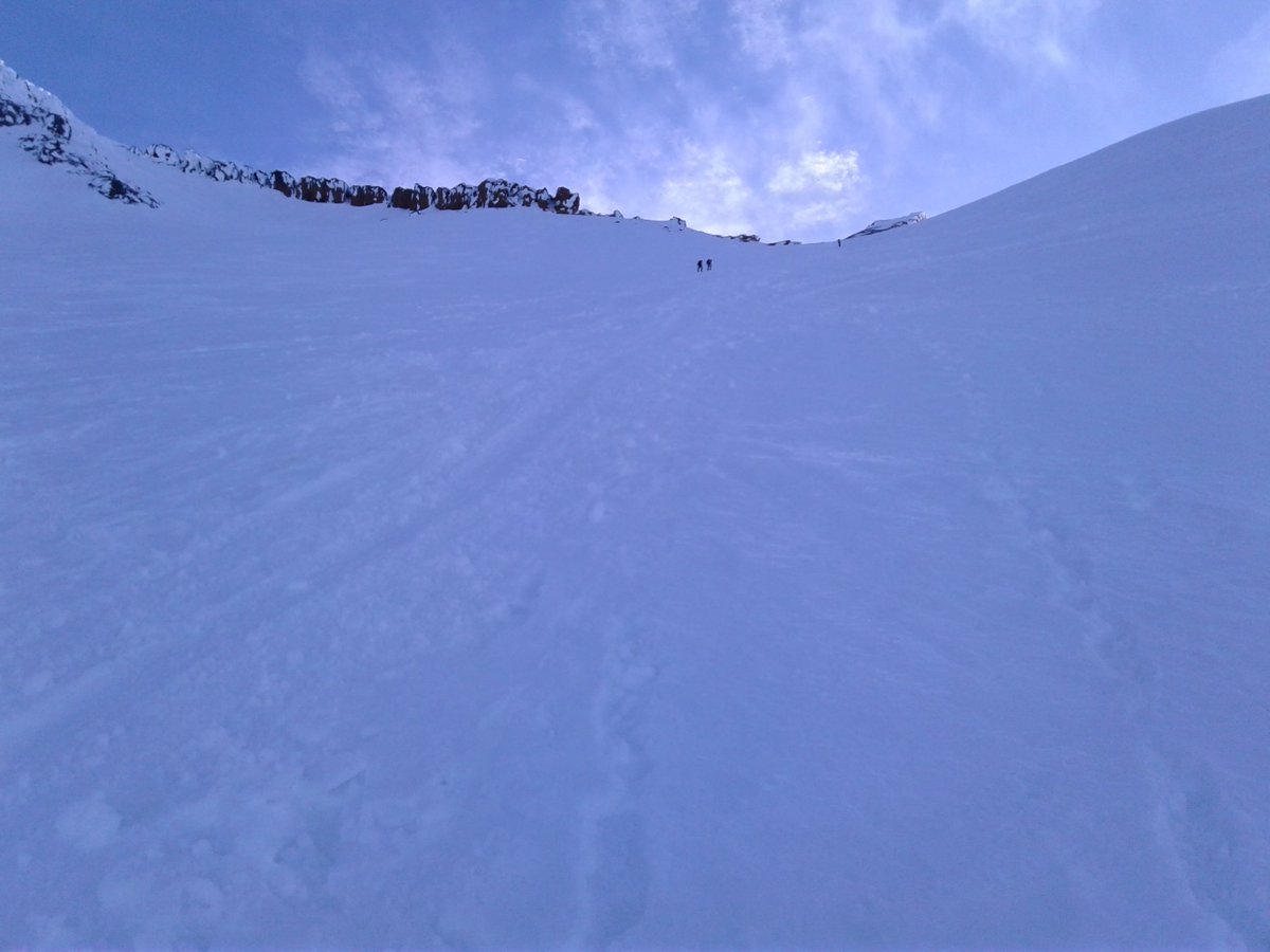 illya__v's tweet image. More pictures from my hike up Mt. Shasta, CA. The first one overlooks the City of Mount Shasta from the top of Avalanche Gulch. #mtshasta #cityofmountshasta #shastatrinity #avalanchegulch #cascades #cascaderange #nature #adventure #explore #ventureout #wilderness #wanderlust