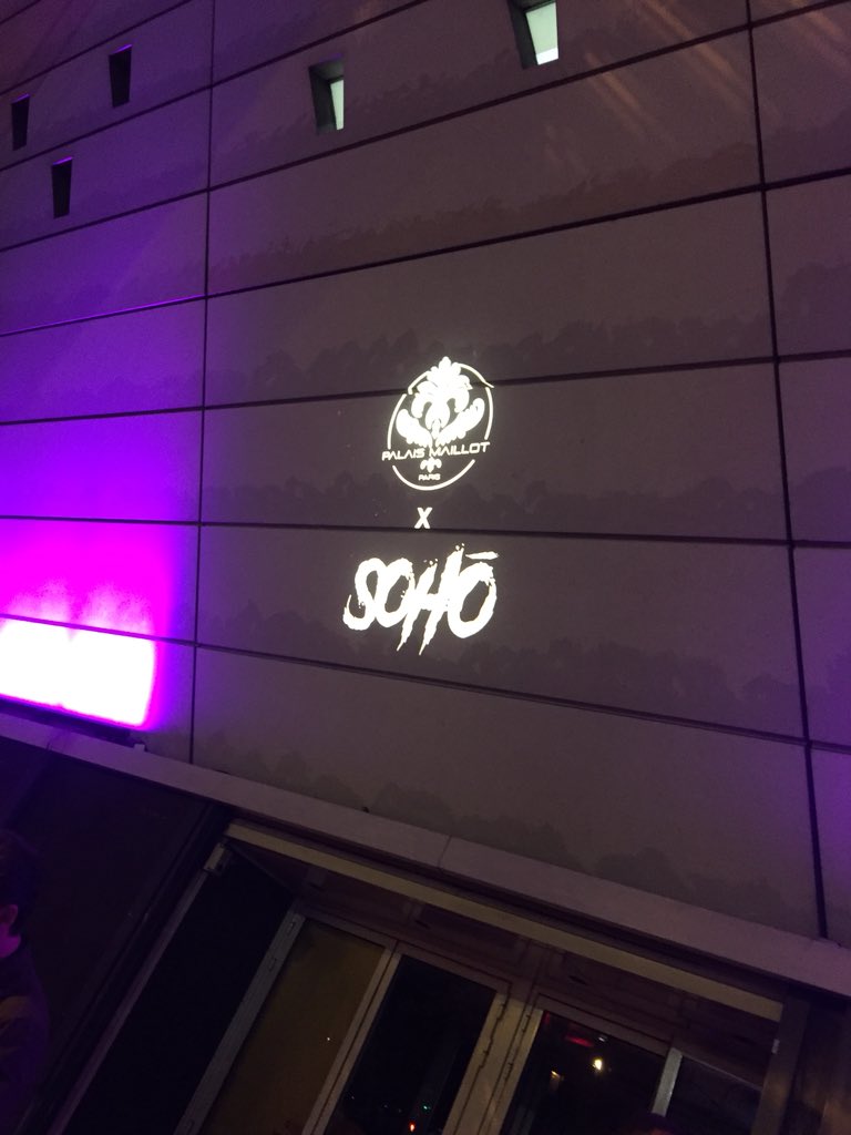 la_soho's tweet photo. Ça commence déjà la soirée...🔥❌ 
#palaismaillot #soho #paris https://t.co/Wbekm1wsGc