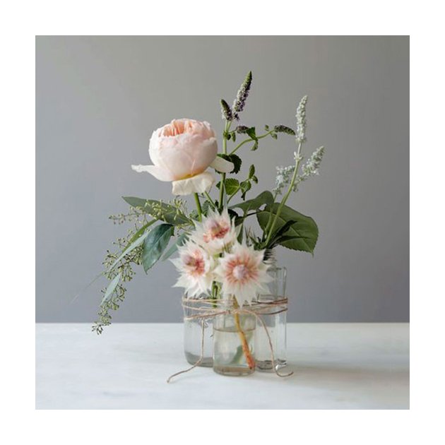 Happy Mother's Day to all the mums out there. What are your Mother's Day traditions? #mothersday 💖