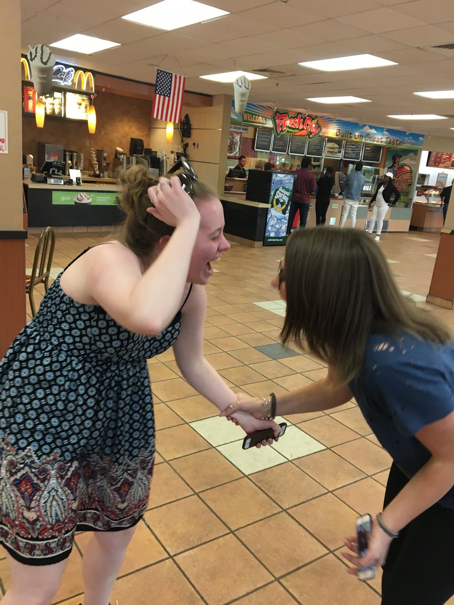 Maddy Fields ( maddy_fields) Twitter