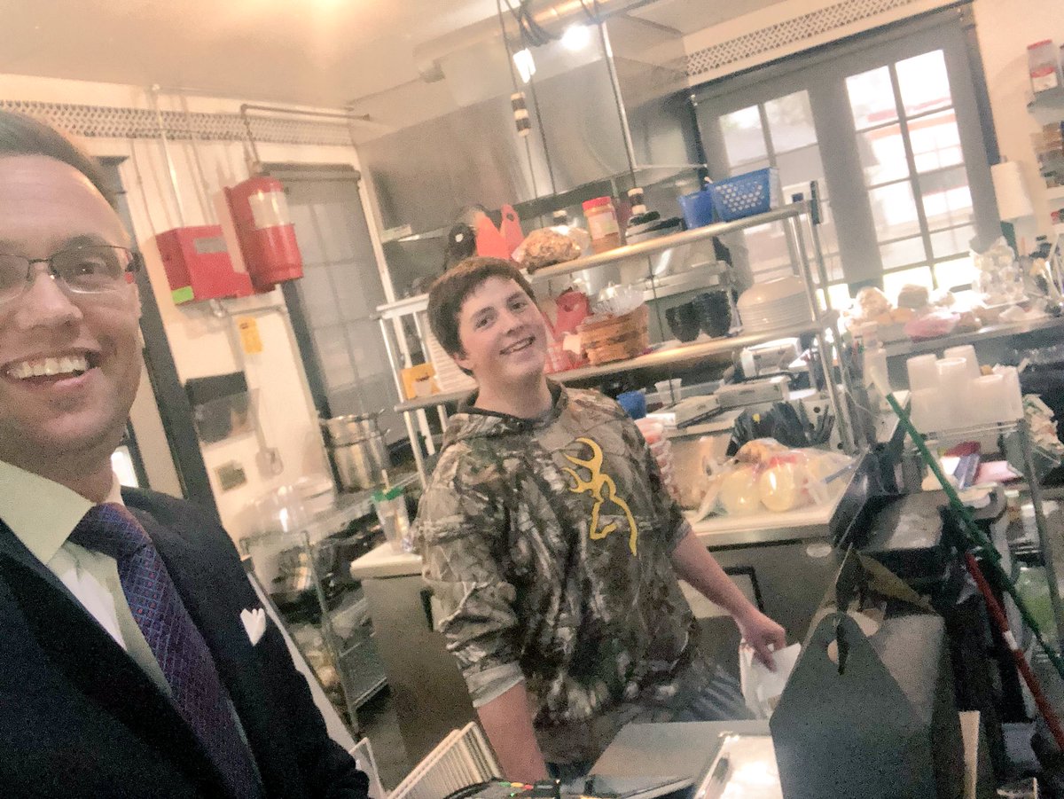 I love seeing #Vikings out working hard in the #community. Just spotted one at the #StationDeli! <a href="/wackywoodiez/">LHS Student Section</a> <a href="/LWVikings/">Lakewood Athletics</a> <a href="/Lakewood_AD/">Lakewood AD</a> <a href="/LakewoodPS/">Lakewood Schools</a> #Chickenpesto #GoVikes #ilovelakewood