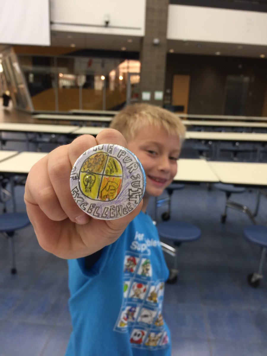 HeritageCreates's tweet photo. Buck-A-Button! Make an original button at the Spring Arts Festival. #heritagelearn #sascompass https://t.co/gwMNLg4PC7