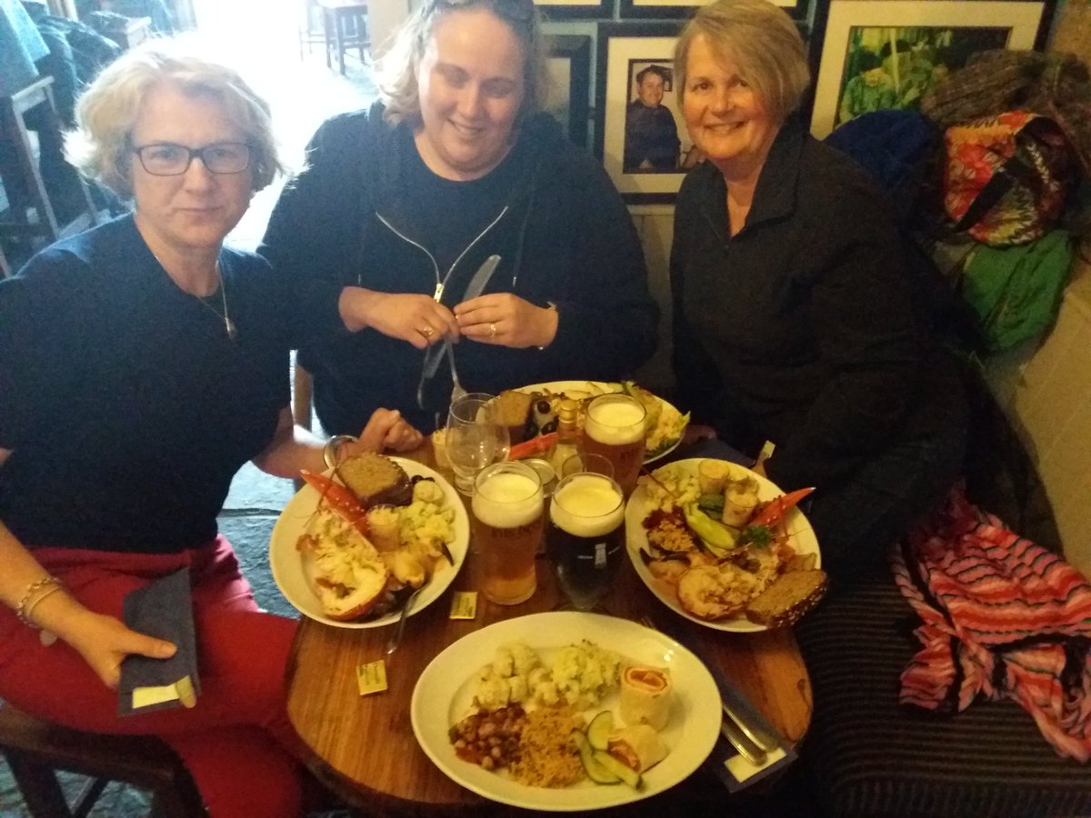 Oh what blissful start to our Burren Slow Food Festival! <a href="/doolinferries/">Doolinferry</a> brought us to Inis Oírr with a smile, and Tigh Ned wowed us with a  amazing spread of seafood and salads! <a href="/queenoforg/">Sharon Noonan</a> <a href="/BurrenSalmon/">Birgitta HedinCurtin</a> @ThatAliceCooks <a href="/LesliesWineFood/">leslie williams</a> @TrevisGleason