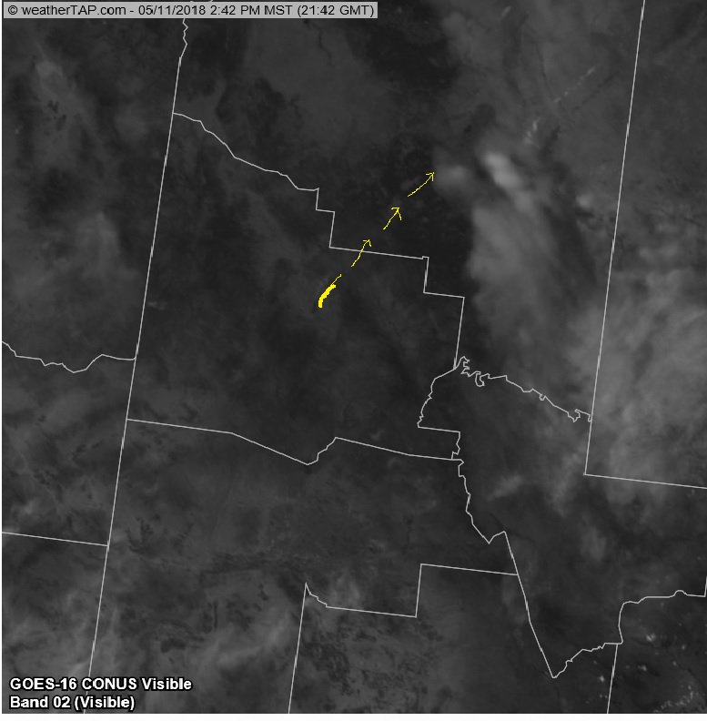 papahenz_wx's tweet photo. The Viewpoint (previously #89E)Fire is very dangerous. Satellite and radar show the plume and aerial shot show the fire's plume aloft that has reached Bellemont near Flagstaff. Winds will continue very strong from SSW. #azwx #89EFire https://t.co/Zh90YajKJH