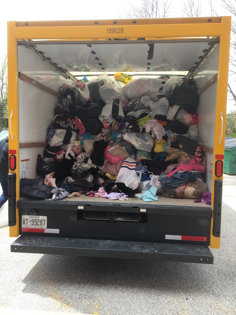 We almost filled this truck with our @bag2schoolna donations! So proud of our school and everyone’s determination to help with this cause! @AgnesMacphailPS @LC3_TDSB