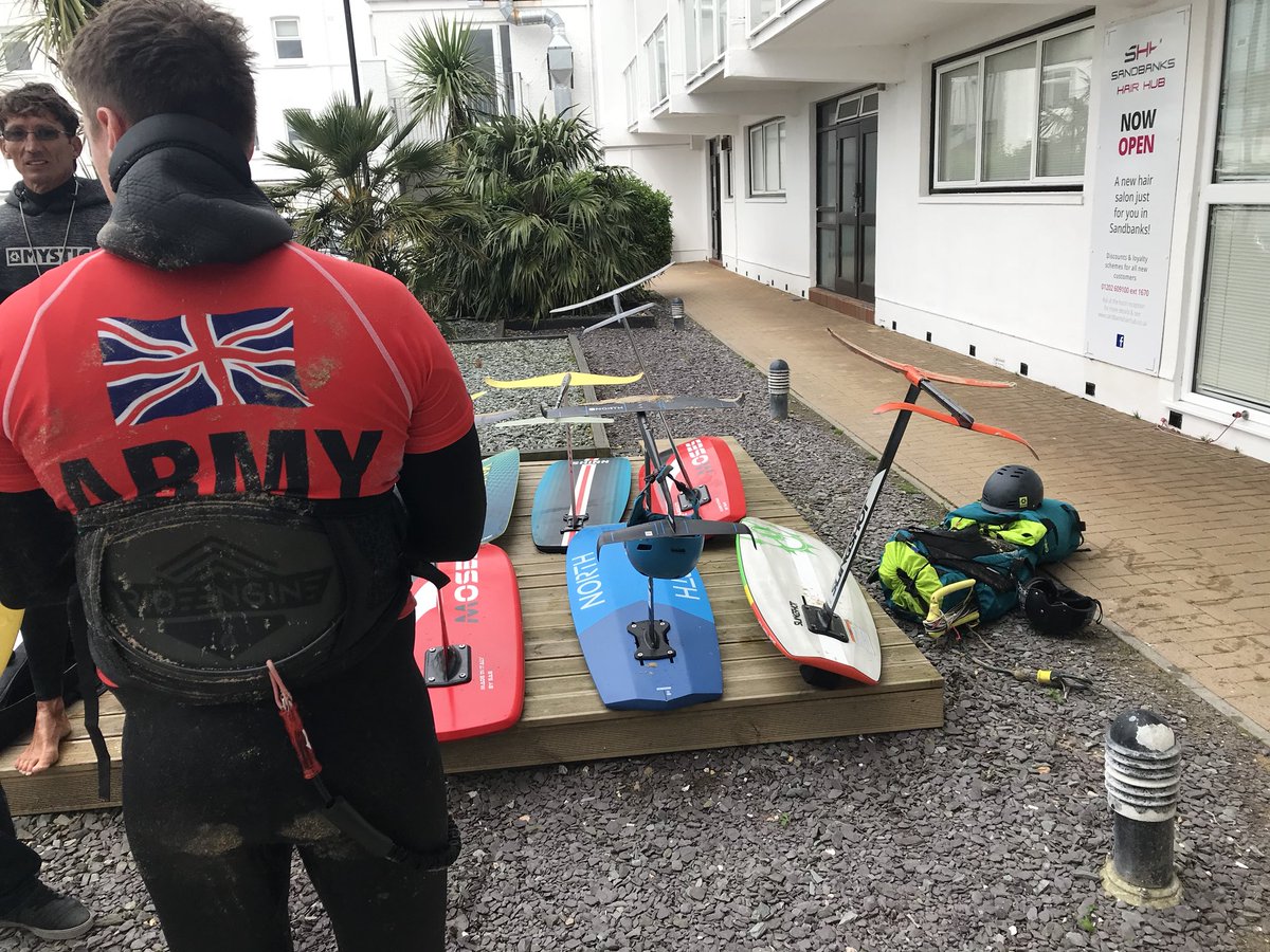 armycrx's tweet photo. Great Day foil training. Ready for #crxclass tomorrow. Thank you @KiteRacingUK @wackos00 and easyriders. #odracinguk #asakitesurfing #britisharmysport https://t.co/LE0ExQrDPg
