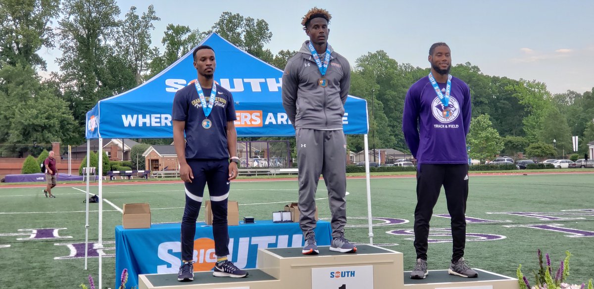 TF | Back on the podium with the Bucs - Joshua Paramore takes 🥈🥈in the men's 100m dash #GoBucs #WeAreCSU