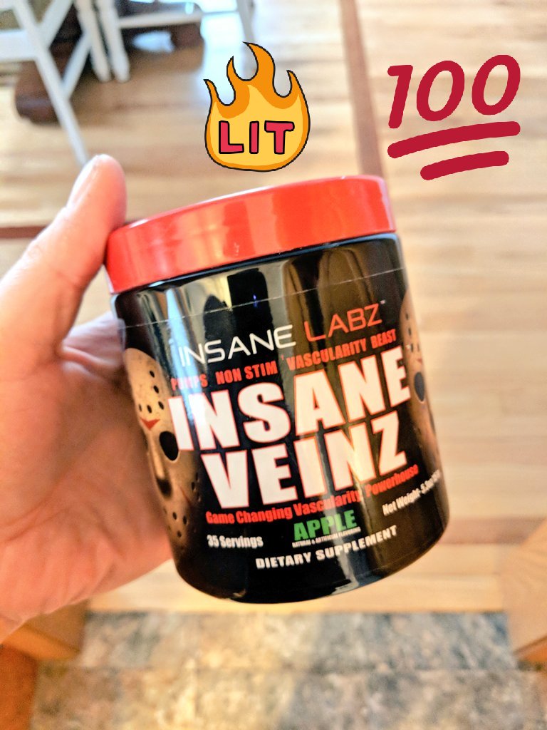 JoeDela35's tweet photo. Insane veinz is ridiculous; great for a light or night workout. Gives you a kick that won't keep you up all night. #insanelabz #bestsupps #getafterit #wreckshit #workout #gymlife #FitFriday https://t.co/pywN3ryDPs