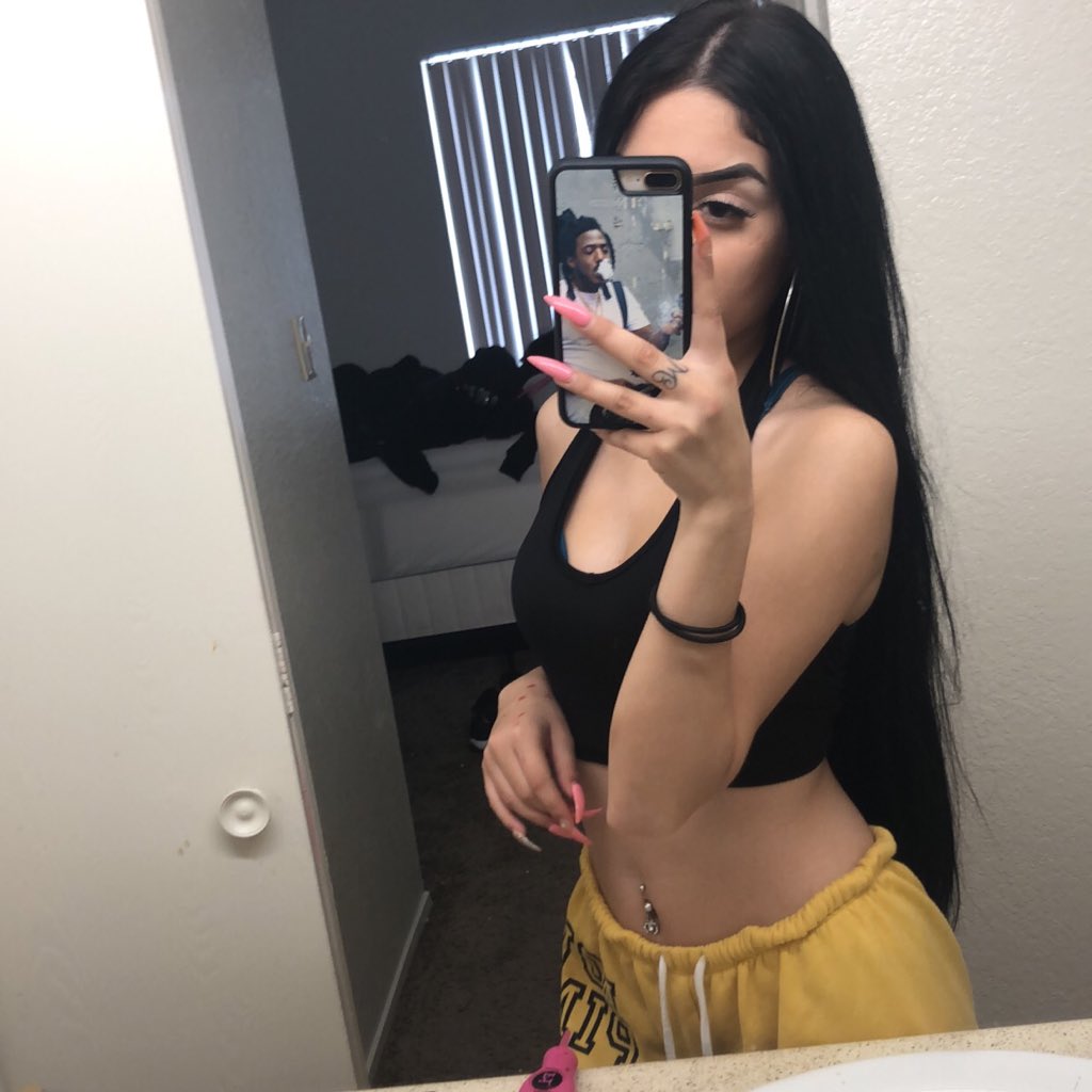 sjbarbiee's tweet photo. #NewProfilePic https://t.co/oaZthXp7pl