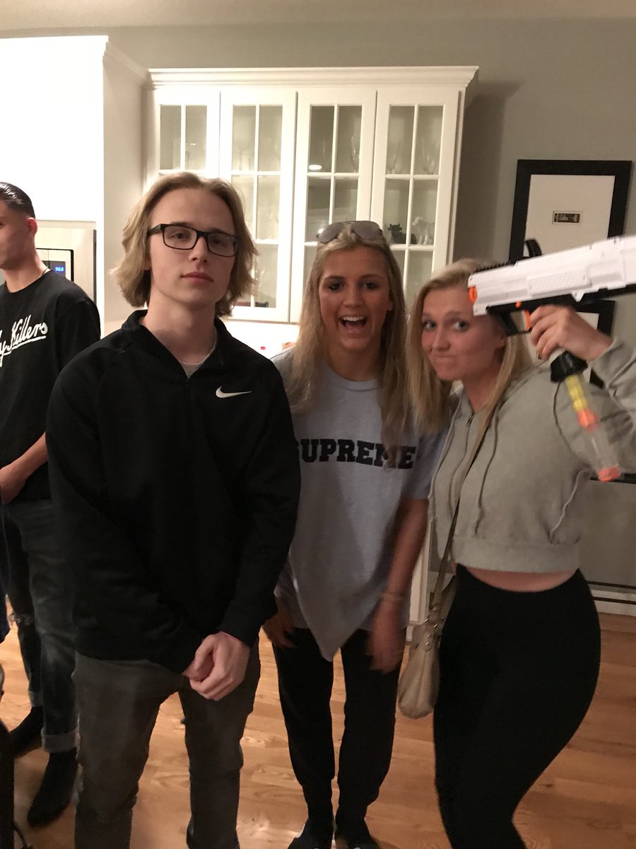 Eric tweet media