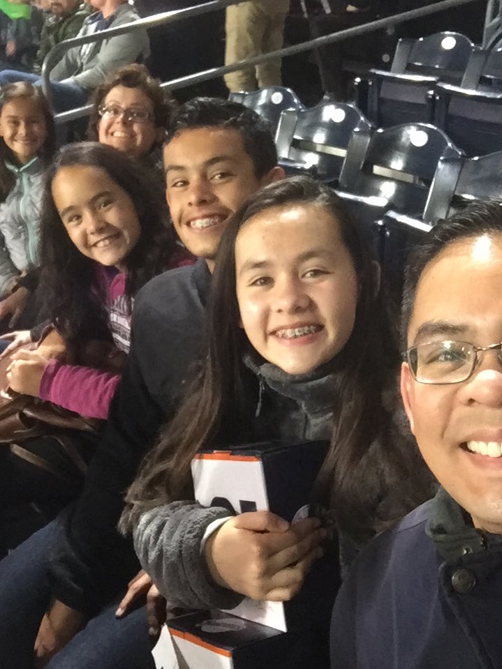 a_amoranto's tweet photo. Need some better pitching tonight.    Despite being down early, we are having fun @padres for #sdinhd with the family! https://t.co/uaTQc8FhEz