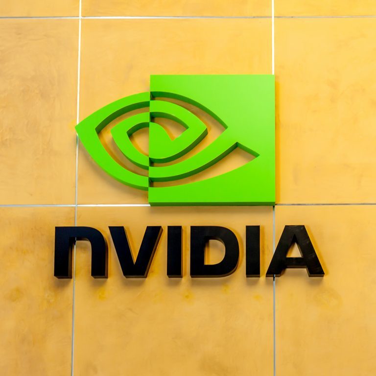 BitcoinNews's tweet photo. Nvidia Reports $289 Million Revenue from the Crypto Sector in Q1 https://t.co/ZrMuv8LNBe #Bitcoin https://t.co/fiaSY6EoCX