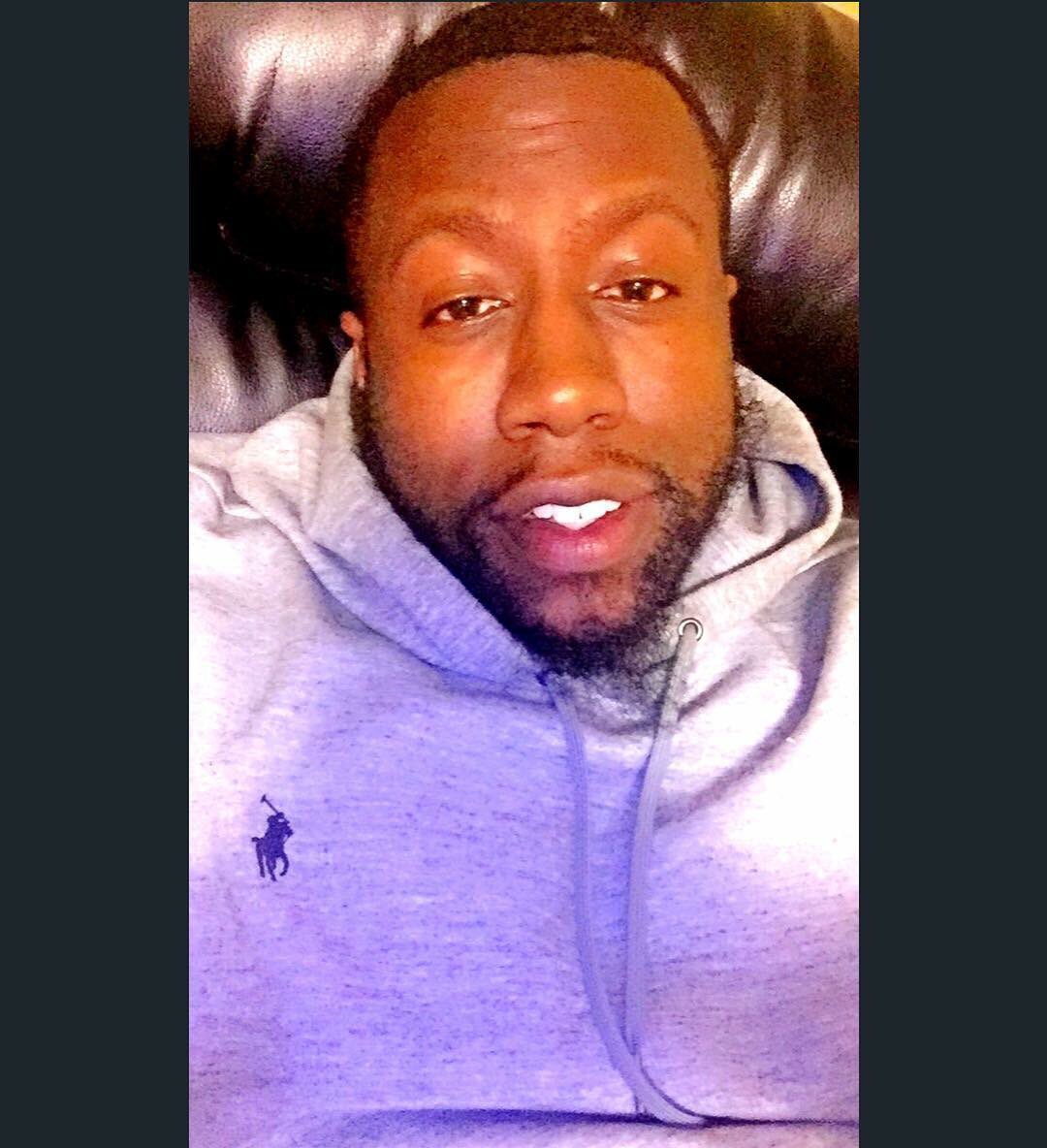 TheGreatKingSIR's tweet photo. #FineChristianTwitter #VirginTwitter #FaithfulBlackManTwitter https://t.co/sbyTNaANhr