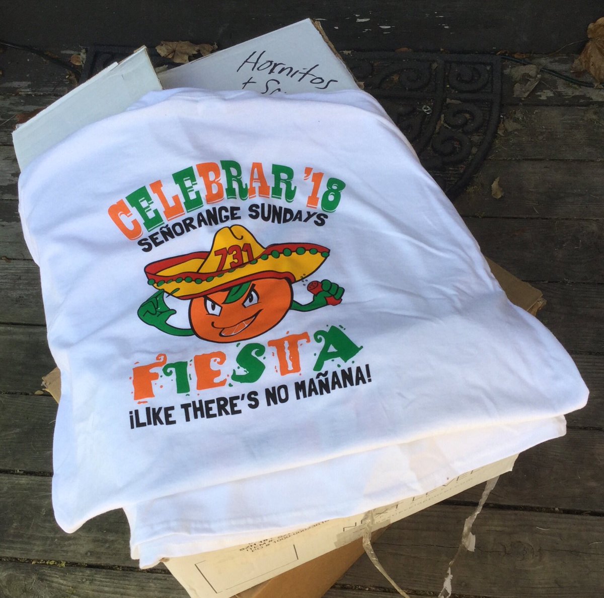 OrangeCrateBar's tweet photo. One final sendoff for the Class of 2018, Sunday at 8pm! First 144 seniors will receive a free shirt! Congratulations to our soon-to-be alumni! https://t.co/11mz88wBUM