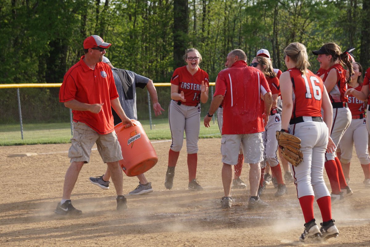 2018 D3 Sectional Softball Champions #EBshare <a href="/C103Country/">C103 Country</a> <a href="/SHACSports/">SHAC Sports</a> <a href="/Michele_Filon/">Michele Filon</a> <a href="/LedgerSports/">Ledger Independent</a>