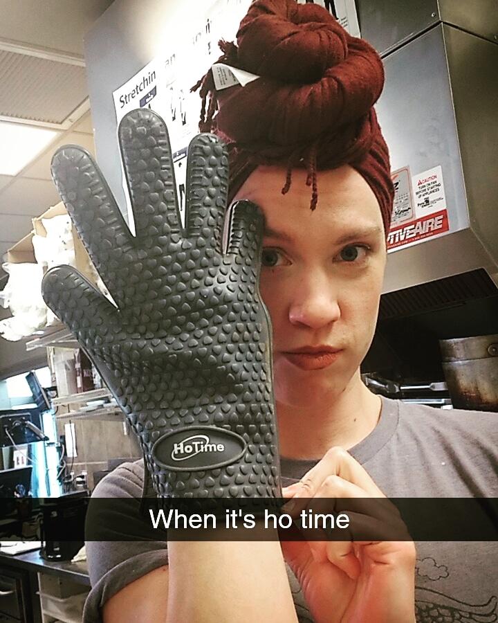 speaksingplay's tweet photo. when it's ho time #hotime https://t.co/mx76b4HsIt