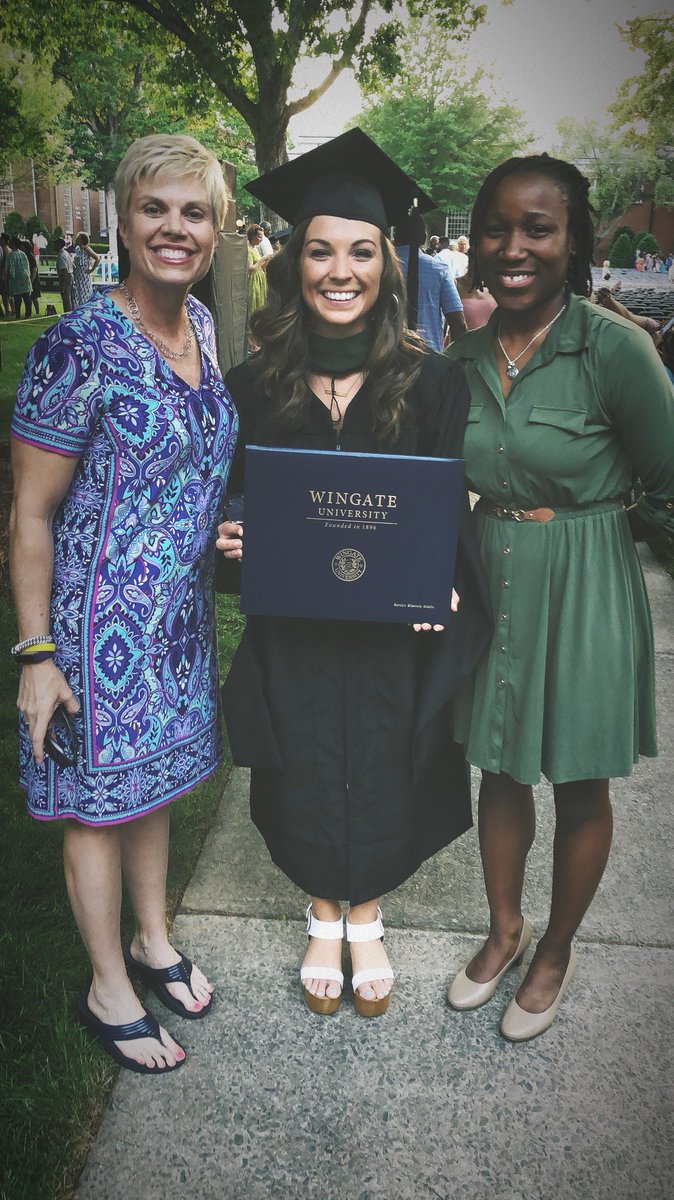 WingateUniv's tweet photo. Congrats to all of our graduate students who received their diplomas this evening. 

#WUgrad18 #GraduateCommencement https://t.co/91rHcB1URS