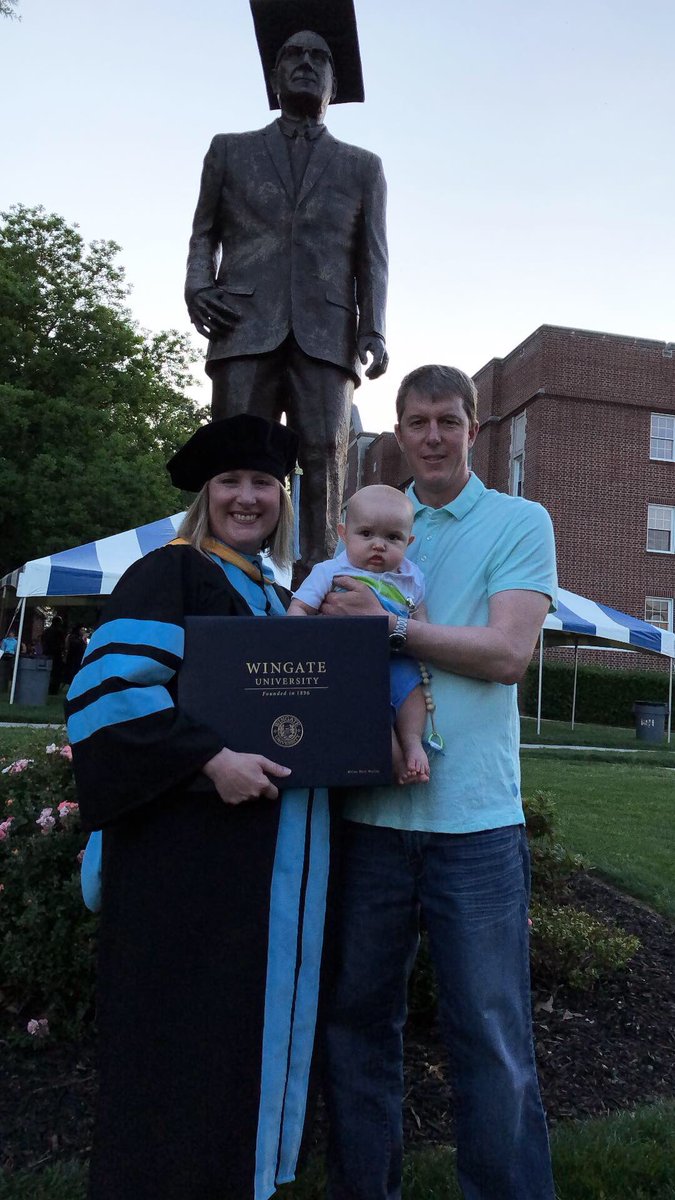 WingateUniv's tweet photo. Congrats to all of our graduate students who received their diplomas this evening. 

#WUgrad18 #GraduateCommencement https://t.co/91rHcB1URS