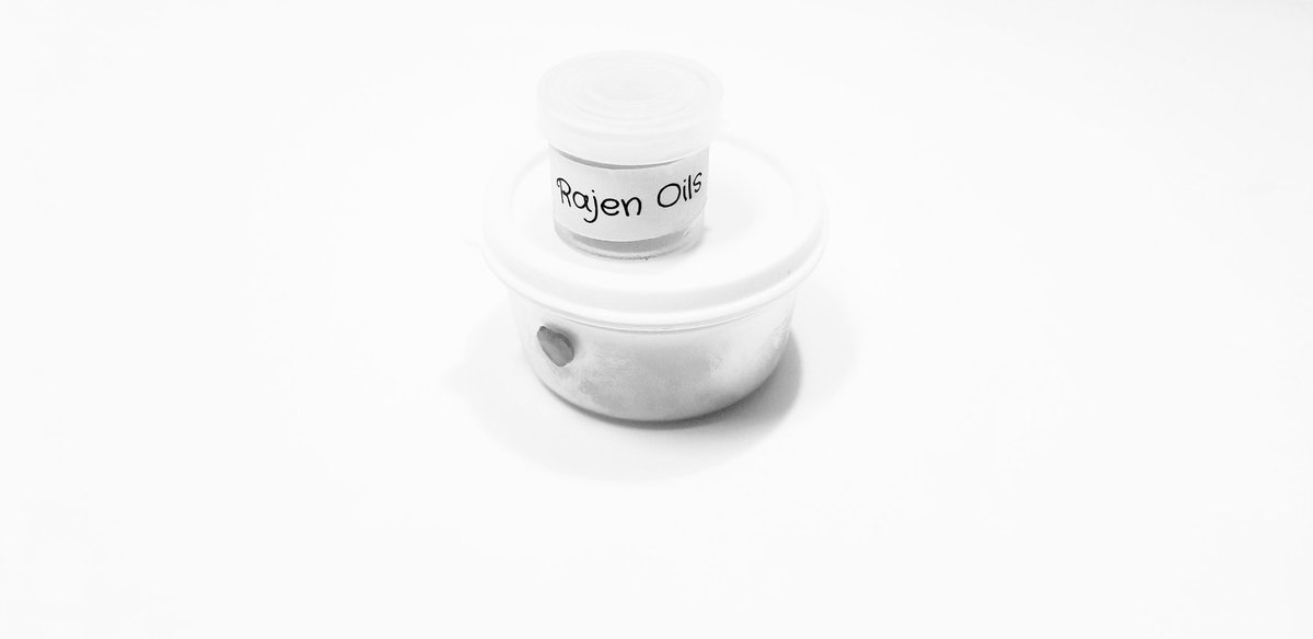 MichellePandey's tweet image. RT @Blowd_TheLabRat: #CannabisCoconutOilInfusion #HeartHealth #BoostCognition #MetabolismIncreased #LiveLifeWell #LipBalm #MuscleRub #CookWithRãjenOil #SoftenCuticles #Cannabis #coconutoil #TreatYourself #TryRãjenOil #AskAboutFreeSamples #LiveLoveBeHealt…