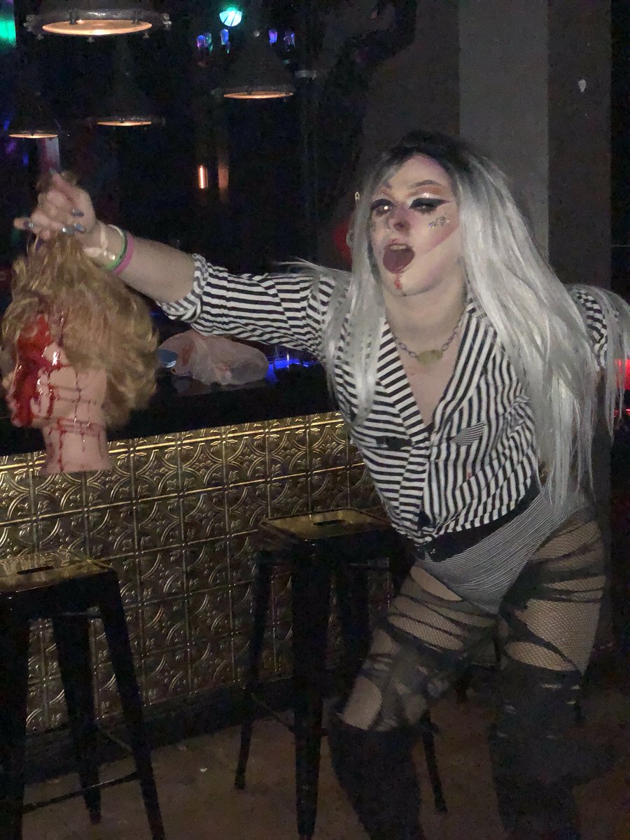 AlisonSideshow's tweet photo. when beetlejuice and drag meets @kathygriffin 🖤☠️🖤 https://t.co/o5vLtgX7yX