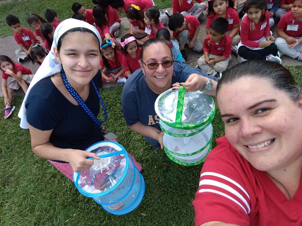 ptrujill1's tweet photo. Today was a fun day. First, we said goodbye to our butterflies. Then we went on a bear hunt. I couldn't take a picture of the bear since he was chasing us and we we're running. @brodserrano @MHill_HISD @SuttonES_HISD https://t.co/anVGdT6uBX