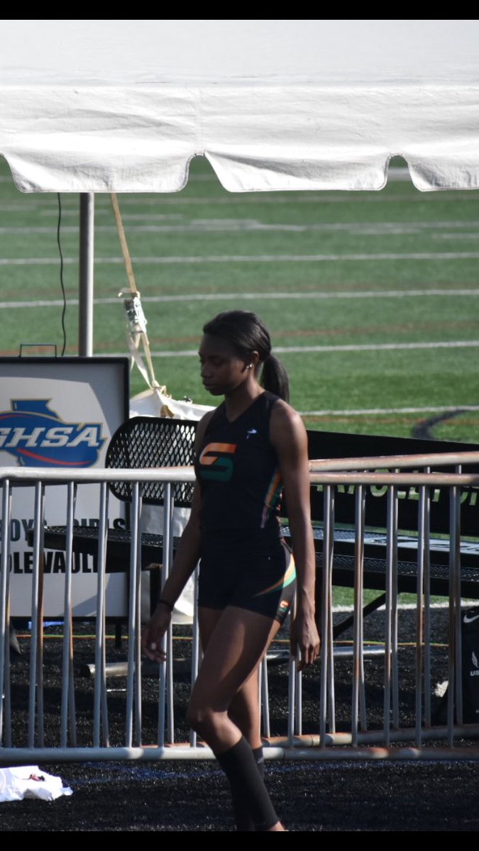 TeamGordonCPK's tweet photo. Proud of my little shorty!!!!! State 800 meter finals tomorrow!!! Let go and Let GOD! If you’re going to pray then don’t worry but if you’re going to worry then don’t pray! God has a plan! #Attackthetrack #Trusttheplan https://t.co/6XXhnxgau0
